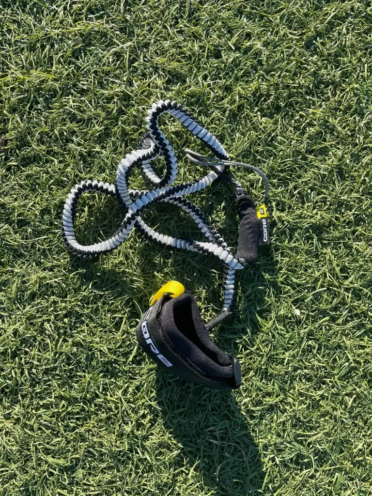 CORE WINGFOIL LEASH WRIST DEMO