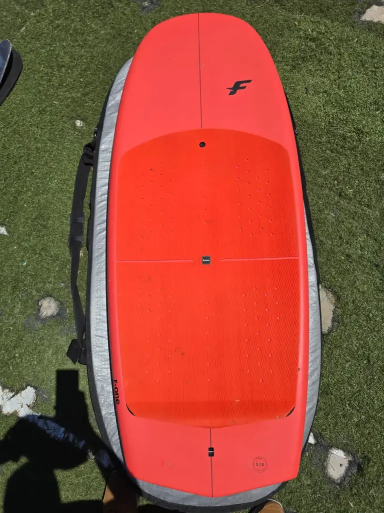 FONE ROCKET WING 105 L + FOIL PHANTOM 1280 FCT + ALU MAST 75 + F SURF 275 + FUNDA USADO