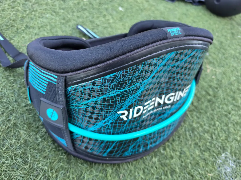 ARNES RIDE ENGINE CON TIRITAS AZUL
