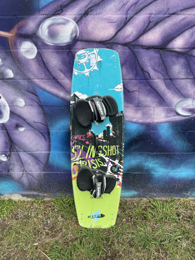 SLINGSHOT CRISIS 137 2014 USADO