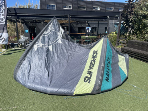 SLINGSHOT RALLY GT V1 12 M 2020 + BARRA USADO