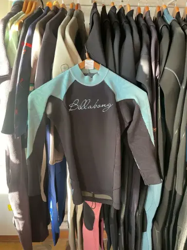 BILLABONG TOP DE NEOPRENE 1 MM S USADO