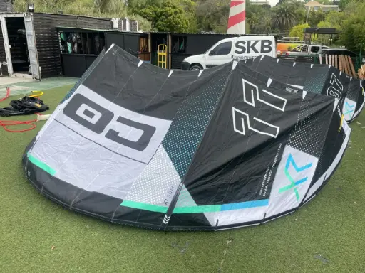 CORE XR8 11 M USADO - SALE - 20% OFF