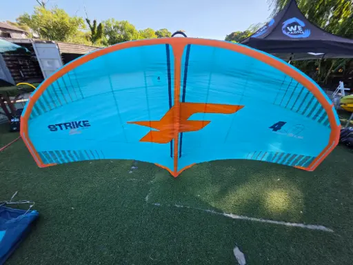 F-ONE STRIKE V2 4.0 M USADO